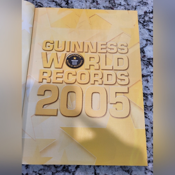 NGC Guinness World Records 2005 Special 50th Anniversary Edition - Picture 4 of 4